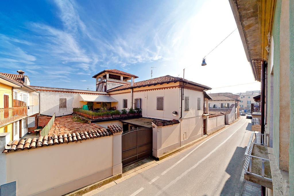 Casa Andrea Hotel La Morra Exterior photo